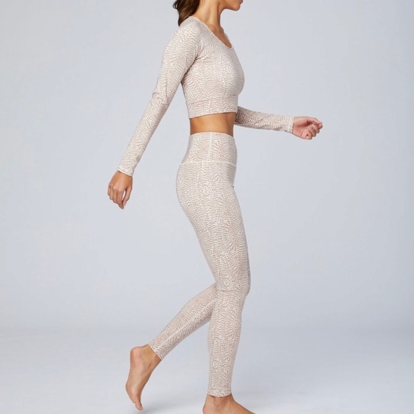 Varley Pink Duncan Snake-print legging Size Small EUC - Picture 2 of 16